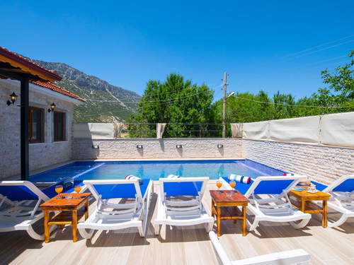  gece  -  Kasım
  | Kalkan Bezirgan Köyü Villa (6 Kişilik, Korunaklı Havuzlu, Jakuzili Seçenekli)